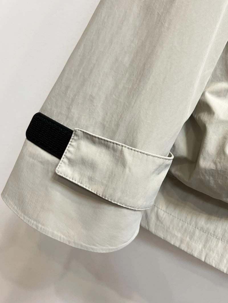 WaterResistant Prada Outwear 171637