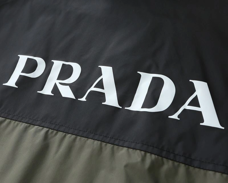 Prada Outwear Effortless 171633