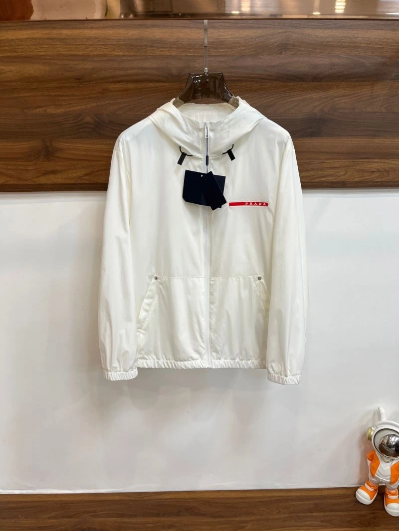Prada Outwear GoodFit 171629
