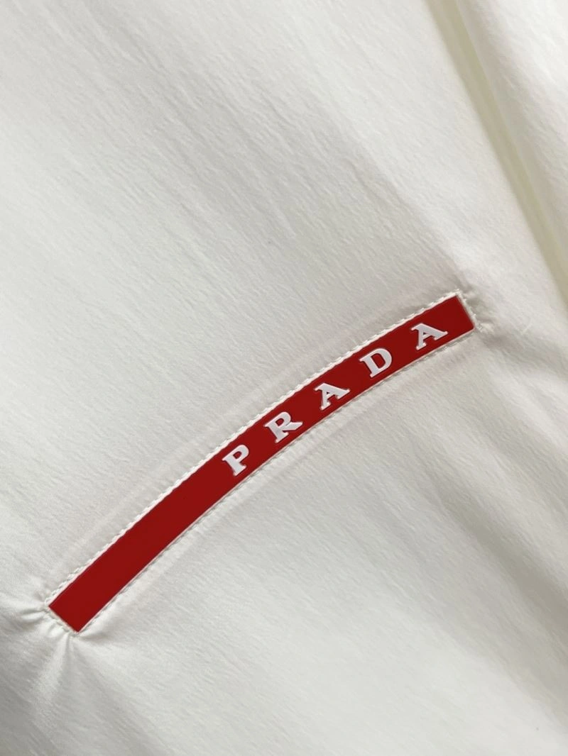 Prada Outwear GoodFit 171629
