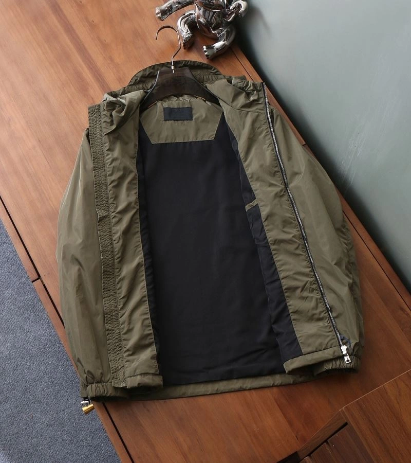 Prada Outwear QuickDry 171617