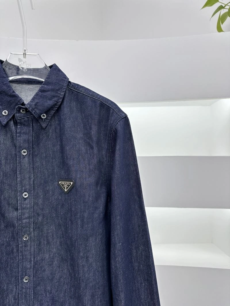 Prada Outwear Unique 171625