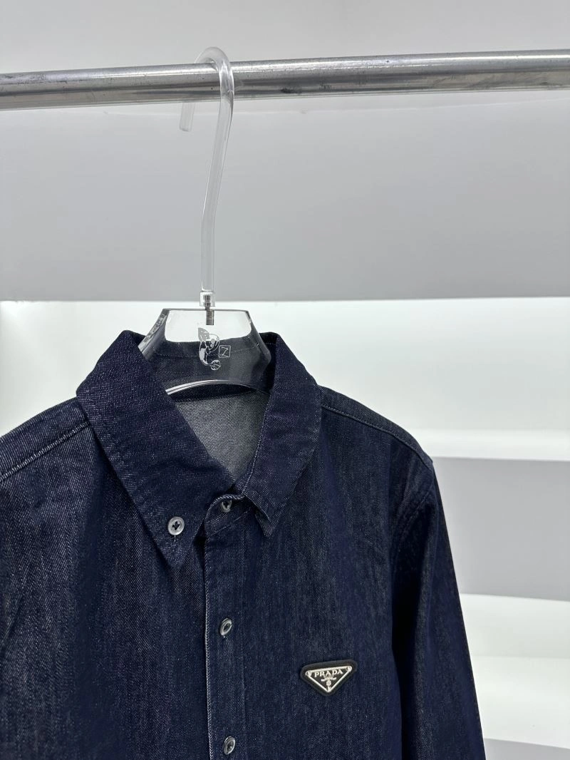 Prada Outwear Unique 171625