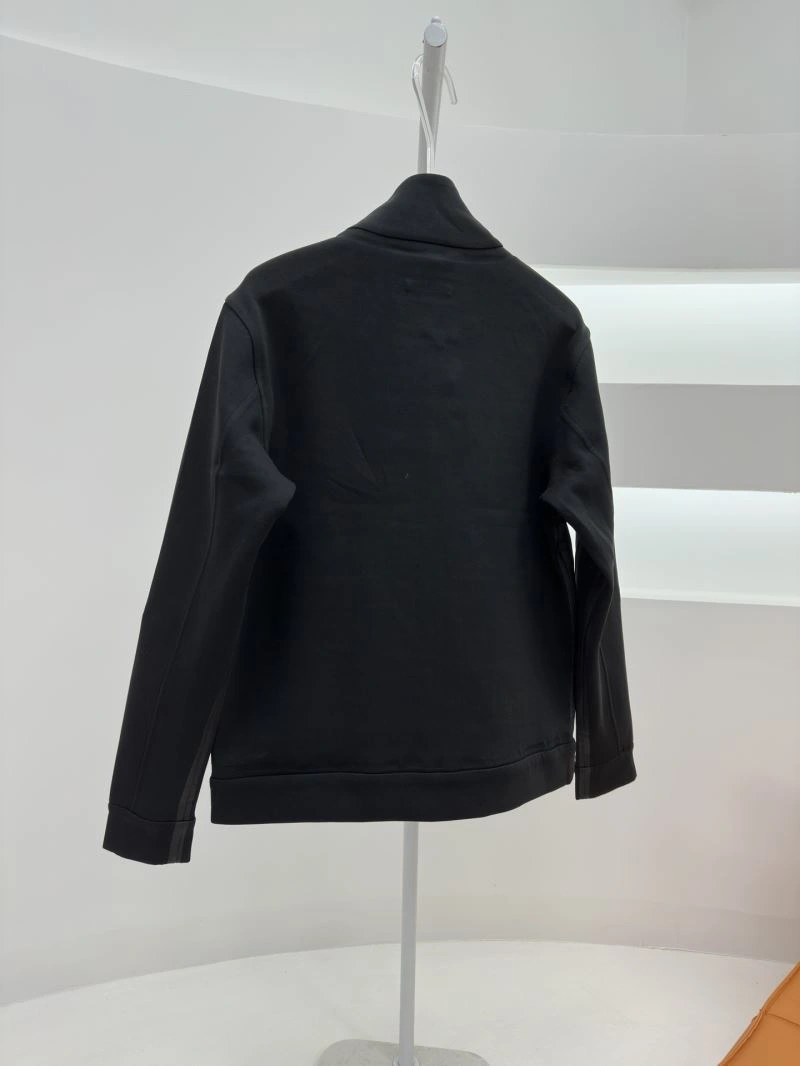 Prada Outwear Classic 171609