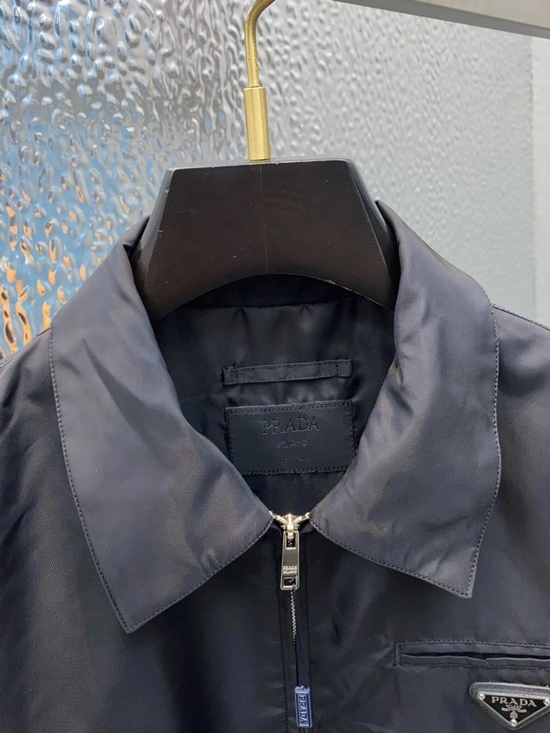 EyeCatching Prada Outwear 171627