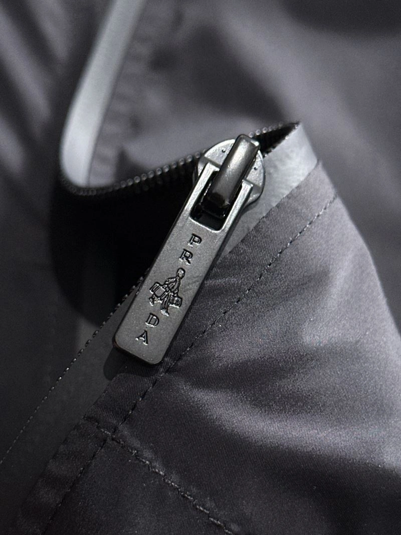 Prada Outwear Premium 171142