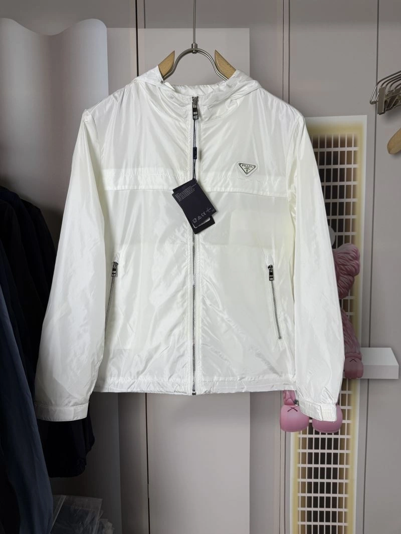 Prada Outwear Resilient 171086