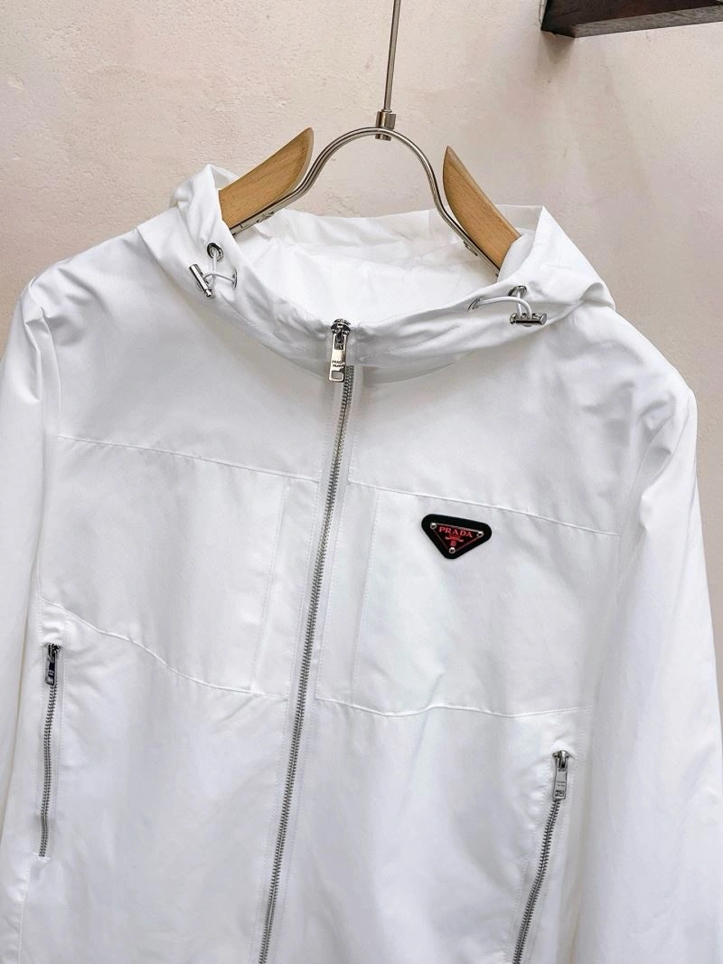 Sporty Prada Outwear 171113