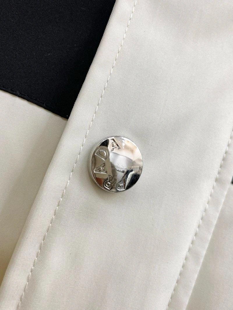 Original Prada Outwear 171101