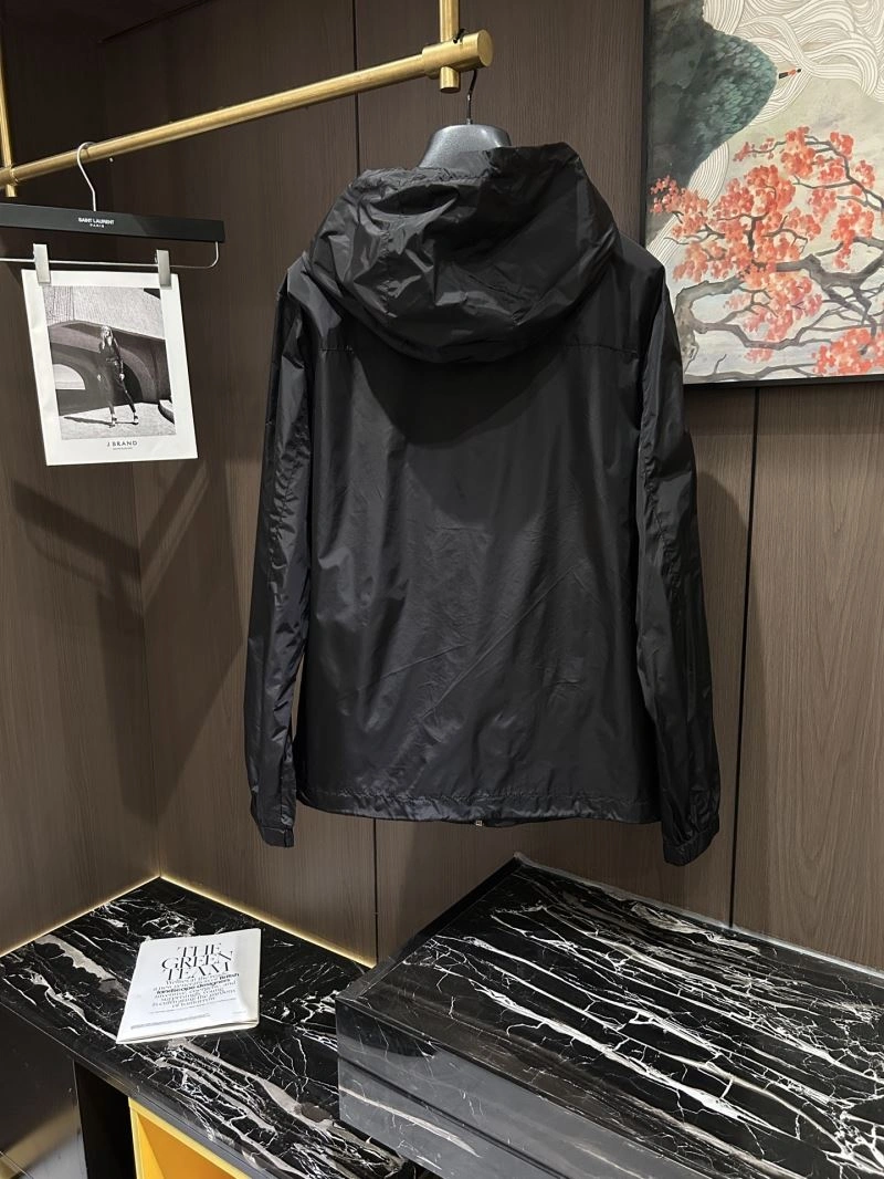 Prada Outwear UrbanStyle 171067