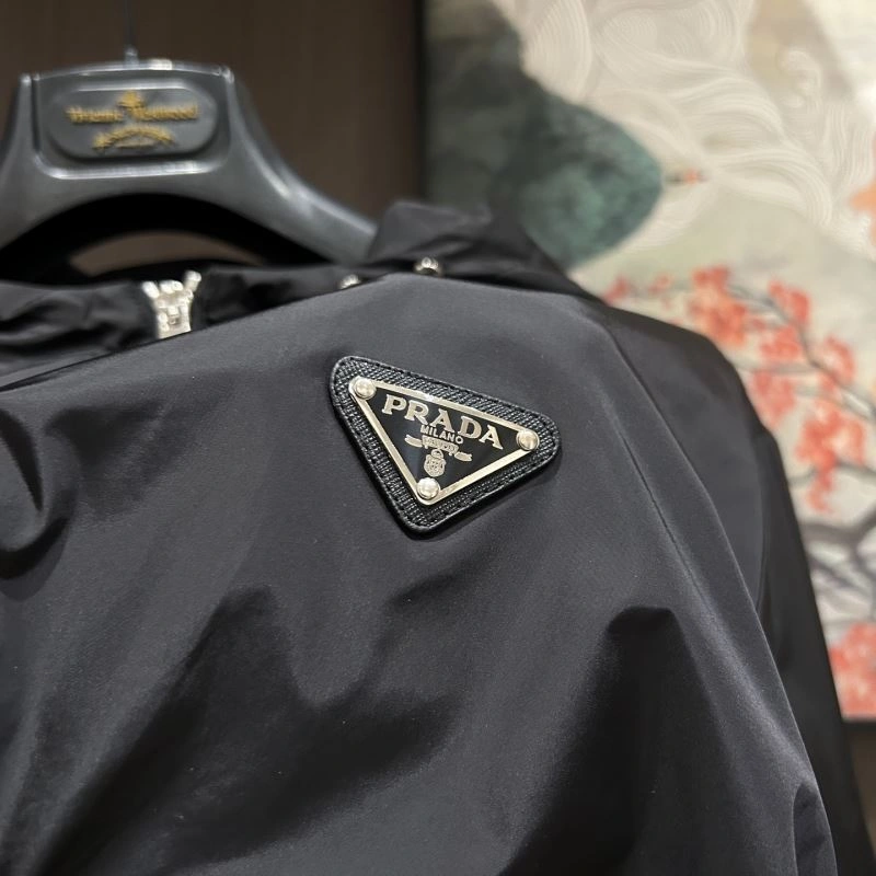 Prada Outwear UrbanStyle 171067