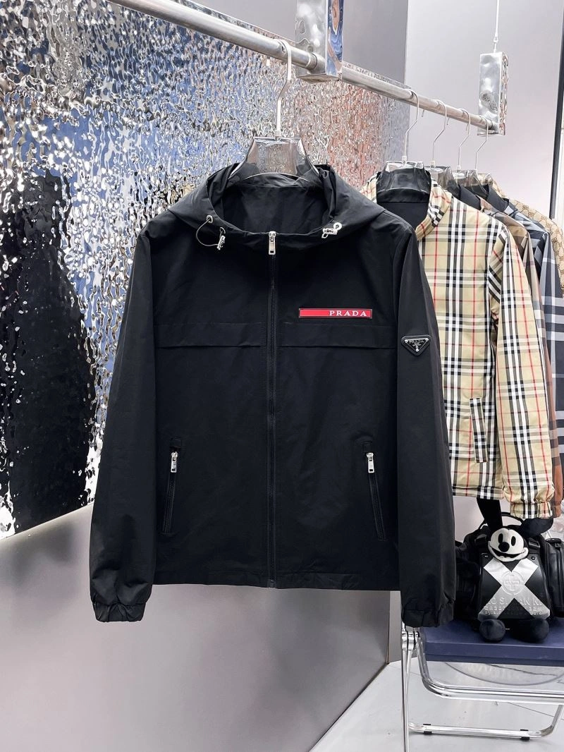 Prada Outwear Sporty 171120