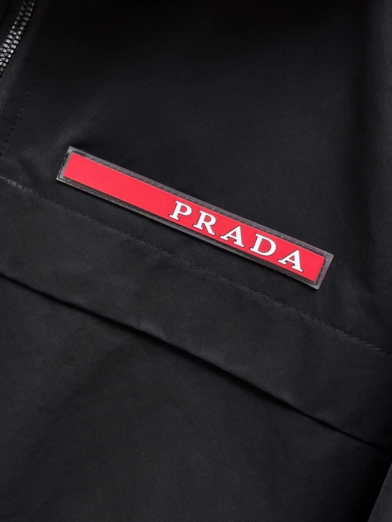 Prada Outwear Sporty 171120