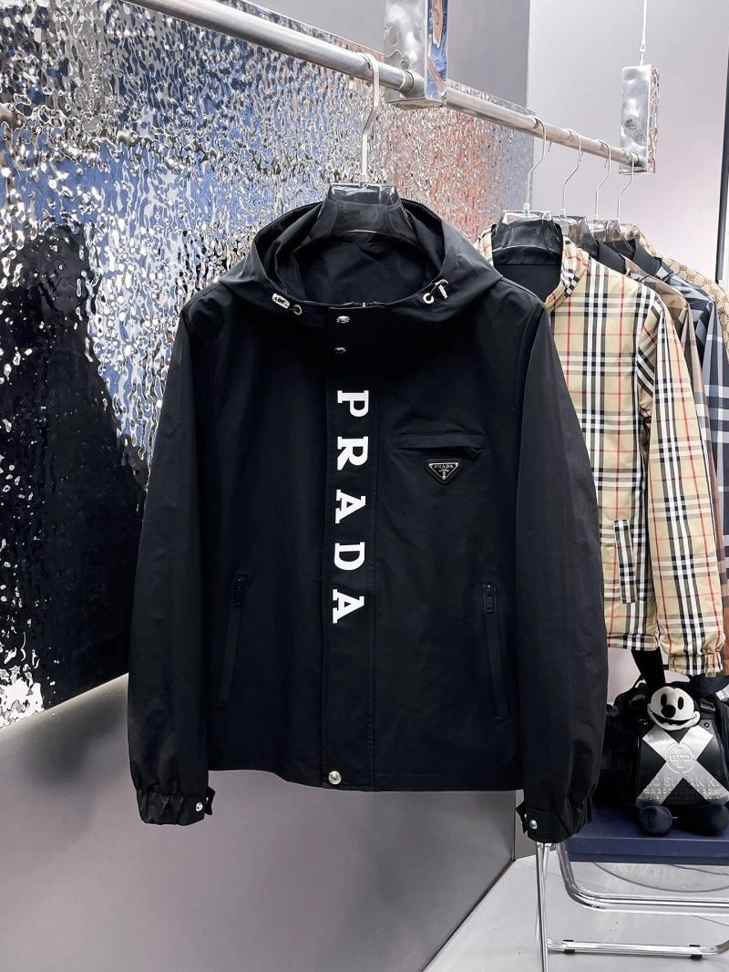 TechFriendly Prada Outwear 171051