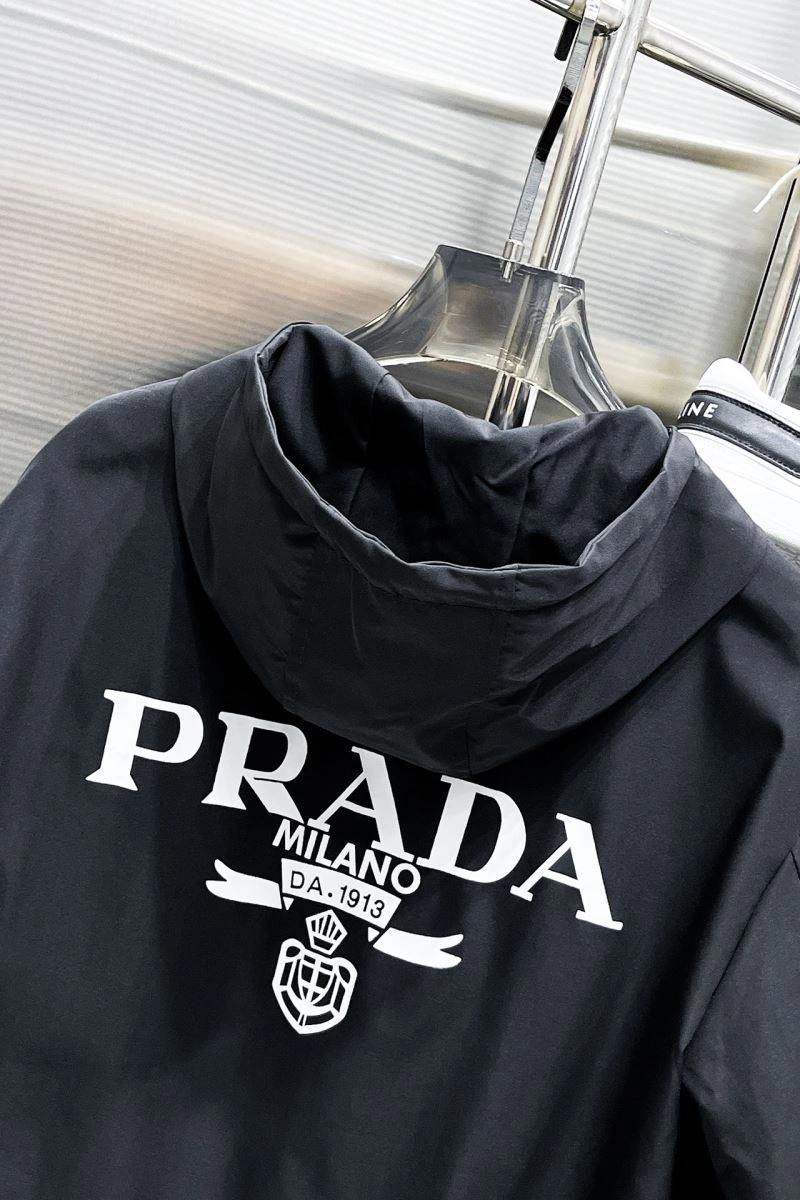 Seasonal Prada Outwear 171032