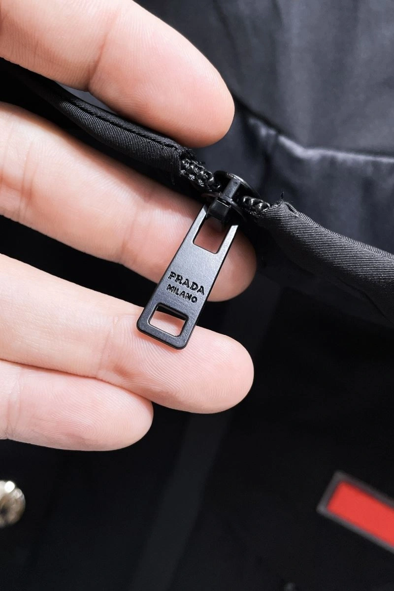 ComfortFit Prada Outwear 171031