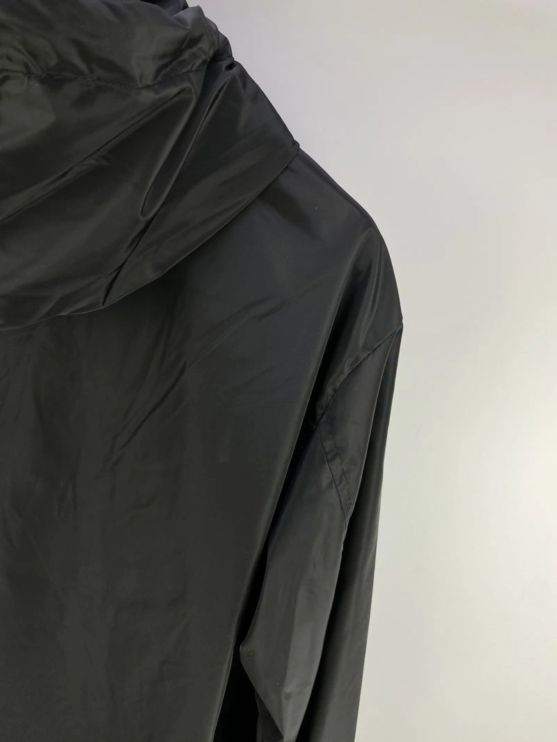 Comfortable Prada Outwear 171057
