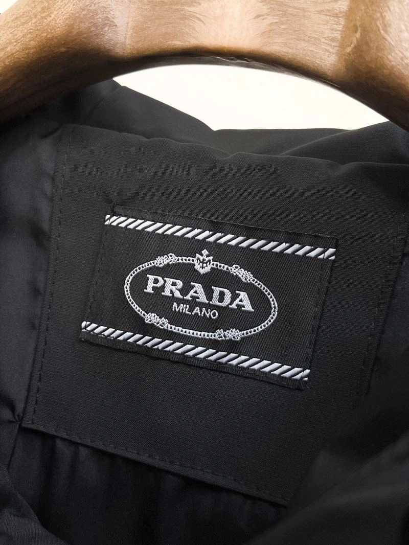 Prada Outwear WaterResistant 171060