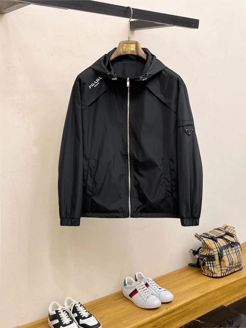 ModernLook Prada Outwear 171041