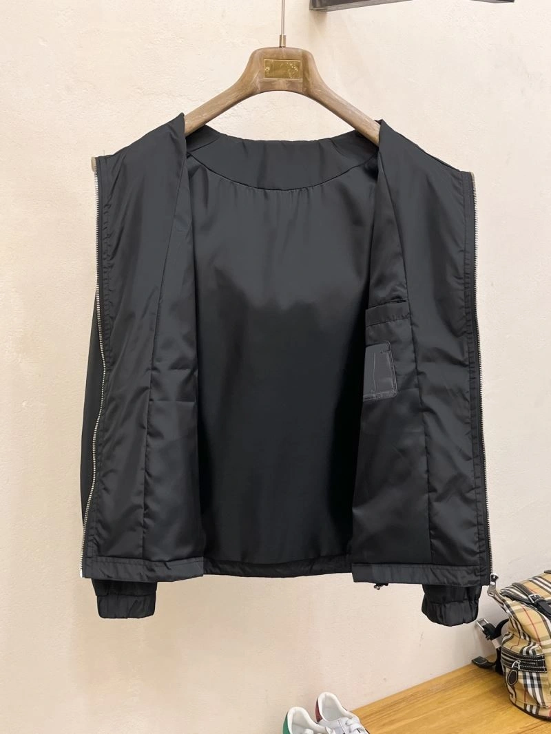ModernLook Prada Outwear 171041