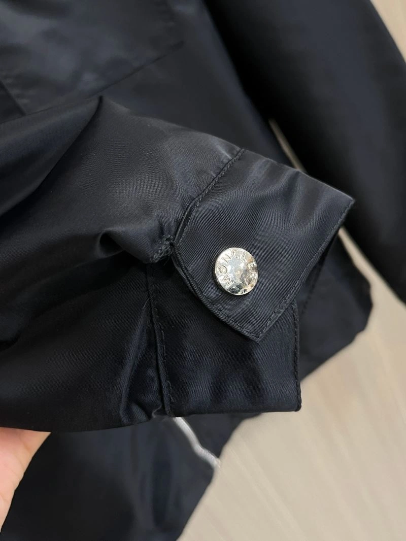 Compact Prada Outwear 171076