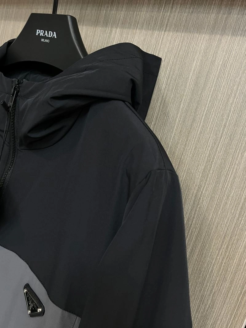 Prada Outwear ModernLook 171028