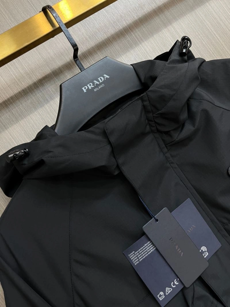 Prada Outwear Seasonal 171050