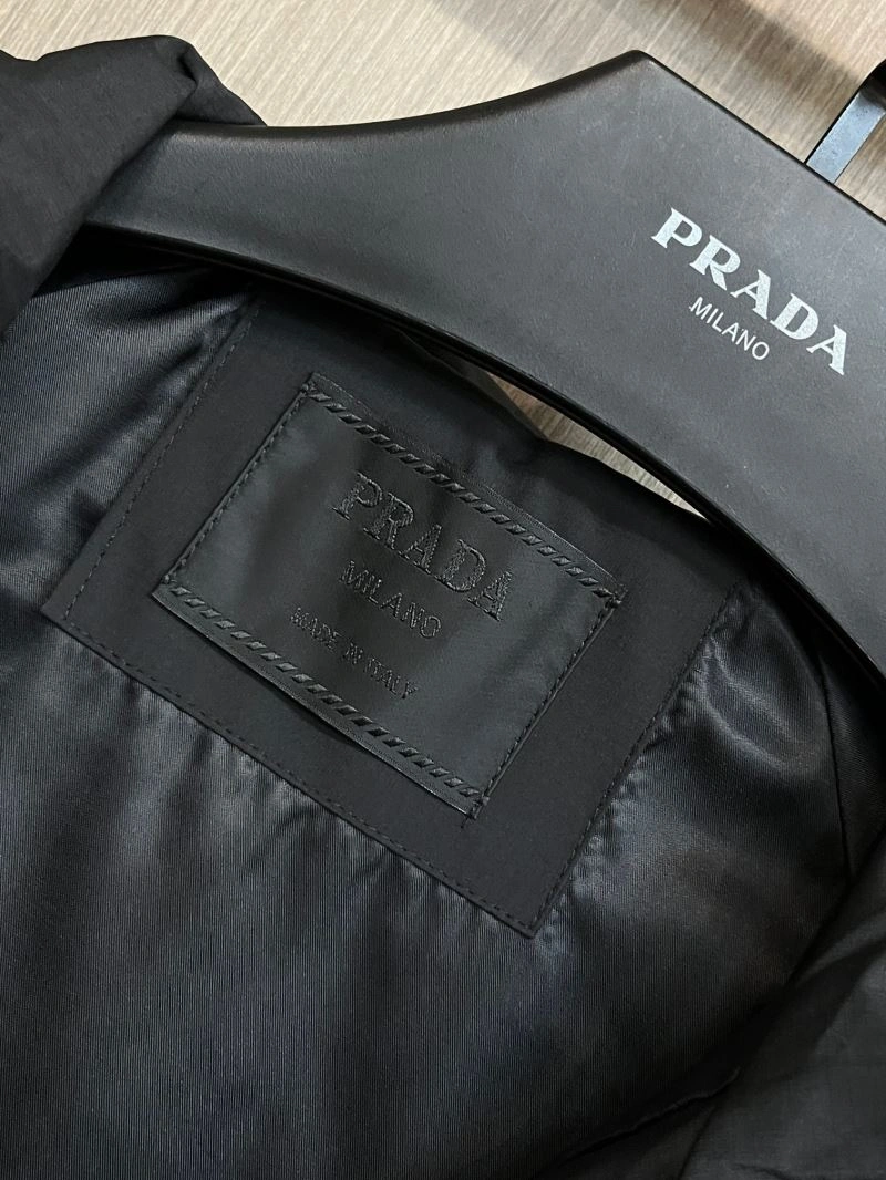 Prada Outwear Seasonal 171050