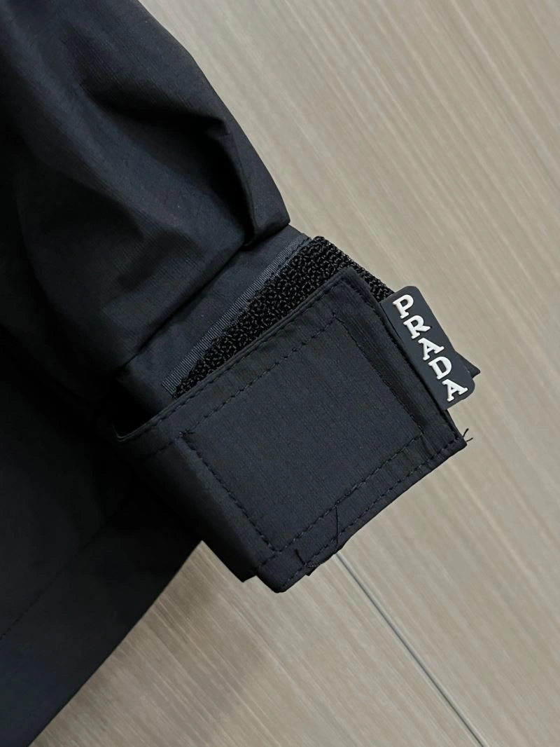 Prada Outwear Seasonal 171050