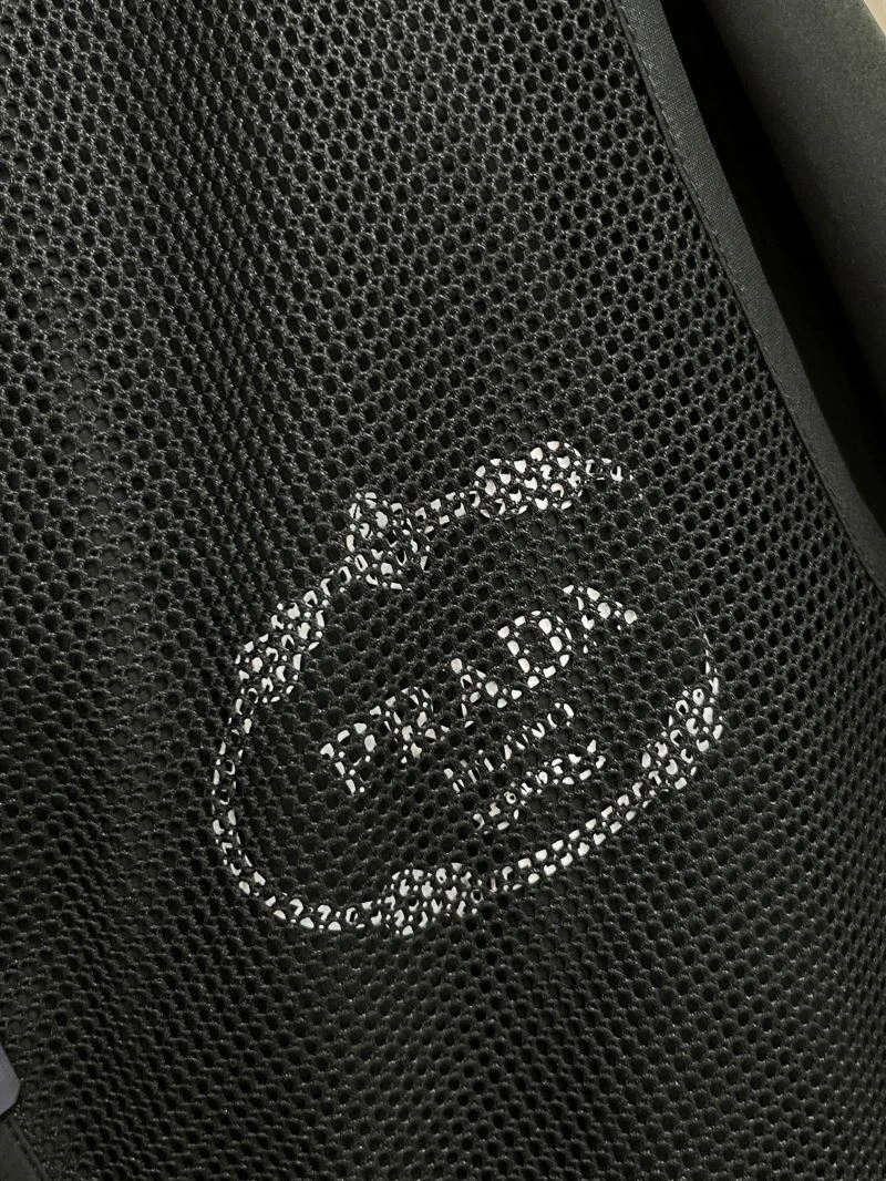 Prada Outwear Snug 171024