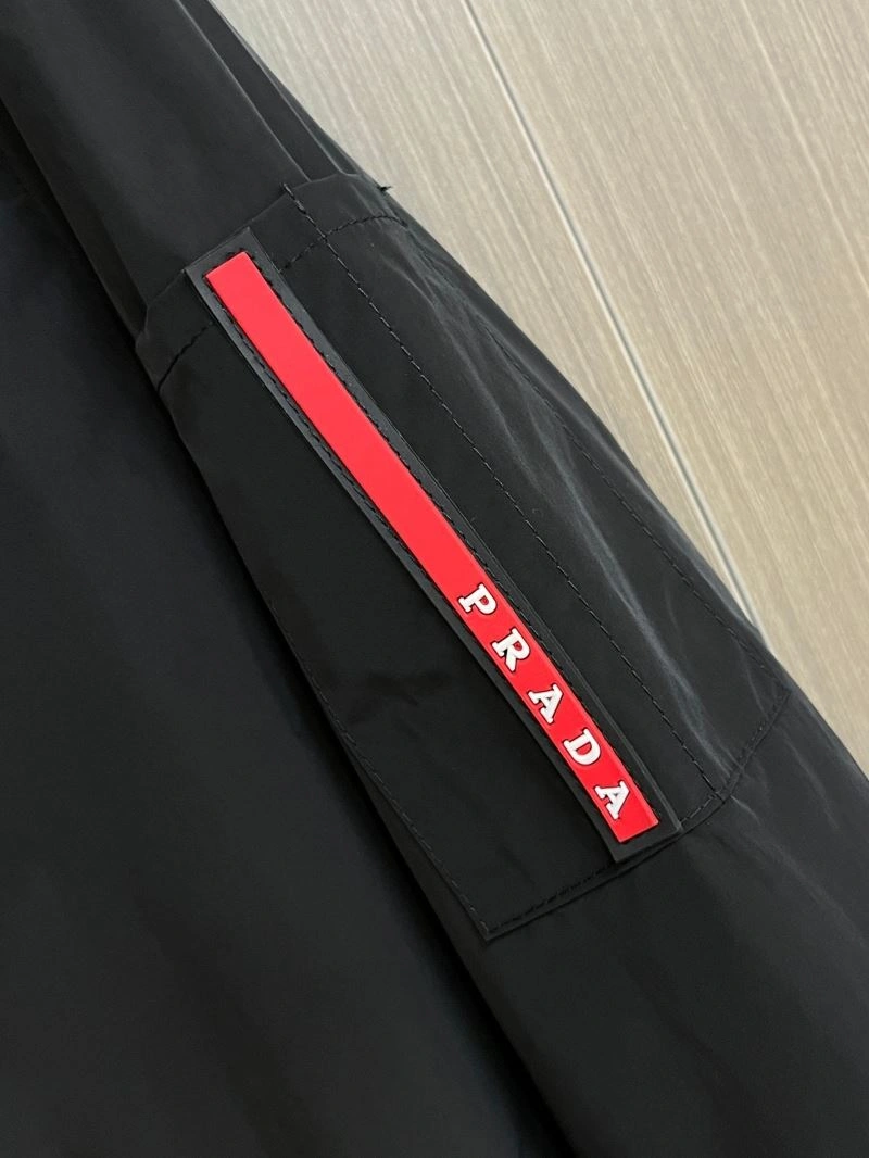 Prada Outwear SmartChoice 171049