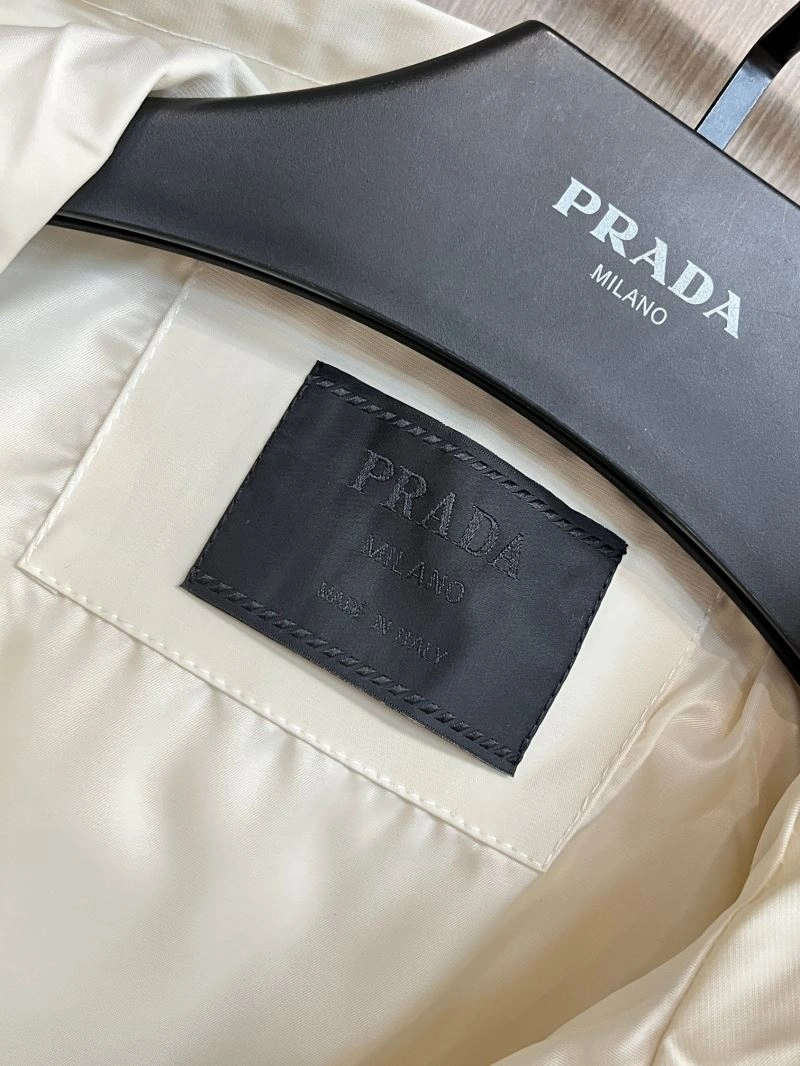 Prada Outwear UrbanChic 171022