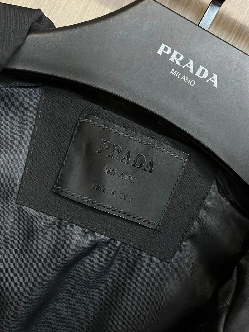 Prada Outwear Trendy 171047