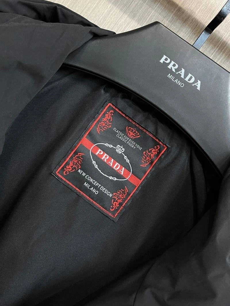 Prada Outwear SportInspired 171083