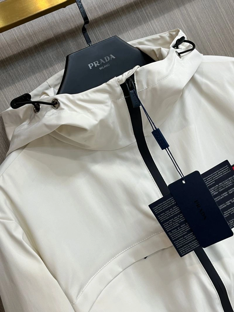 Original Prada Outwear 171018