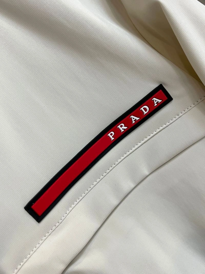 Original Prada Outwear 171018