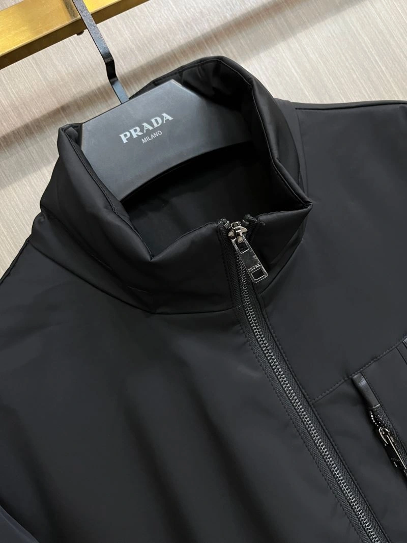 ComfortFit Prada Outwear 171036