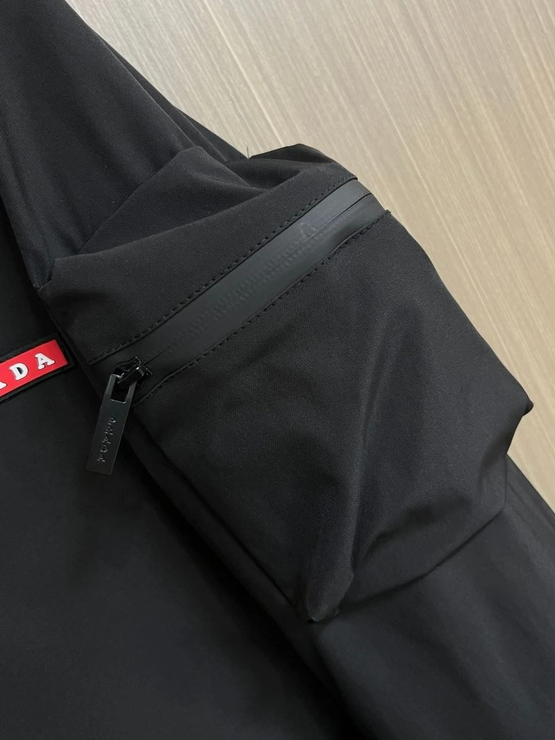 Bold Prada Outwear 171011