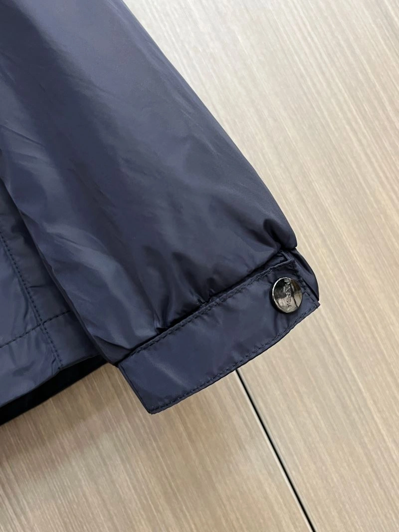 FreshLook Prada Outwear 171003