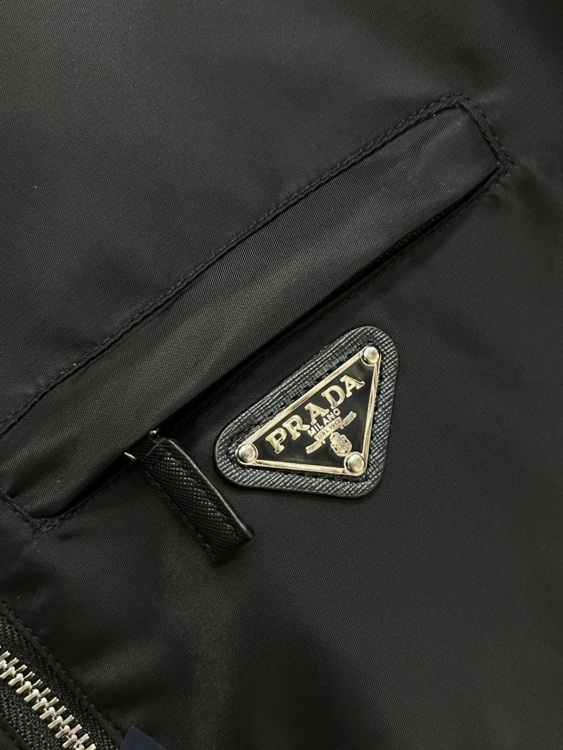 Prada Outwear OdorResistant 170998