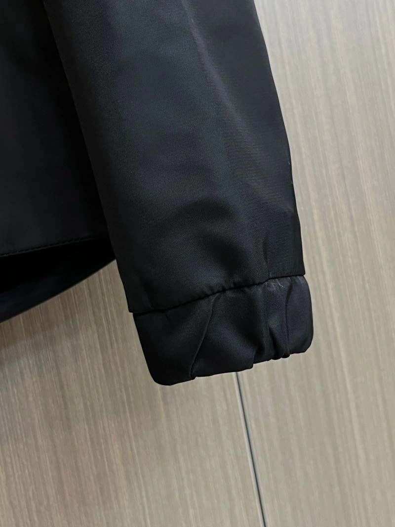 Prada Outwear OdorResistant 170998