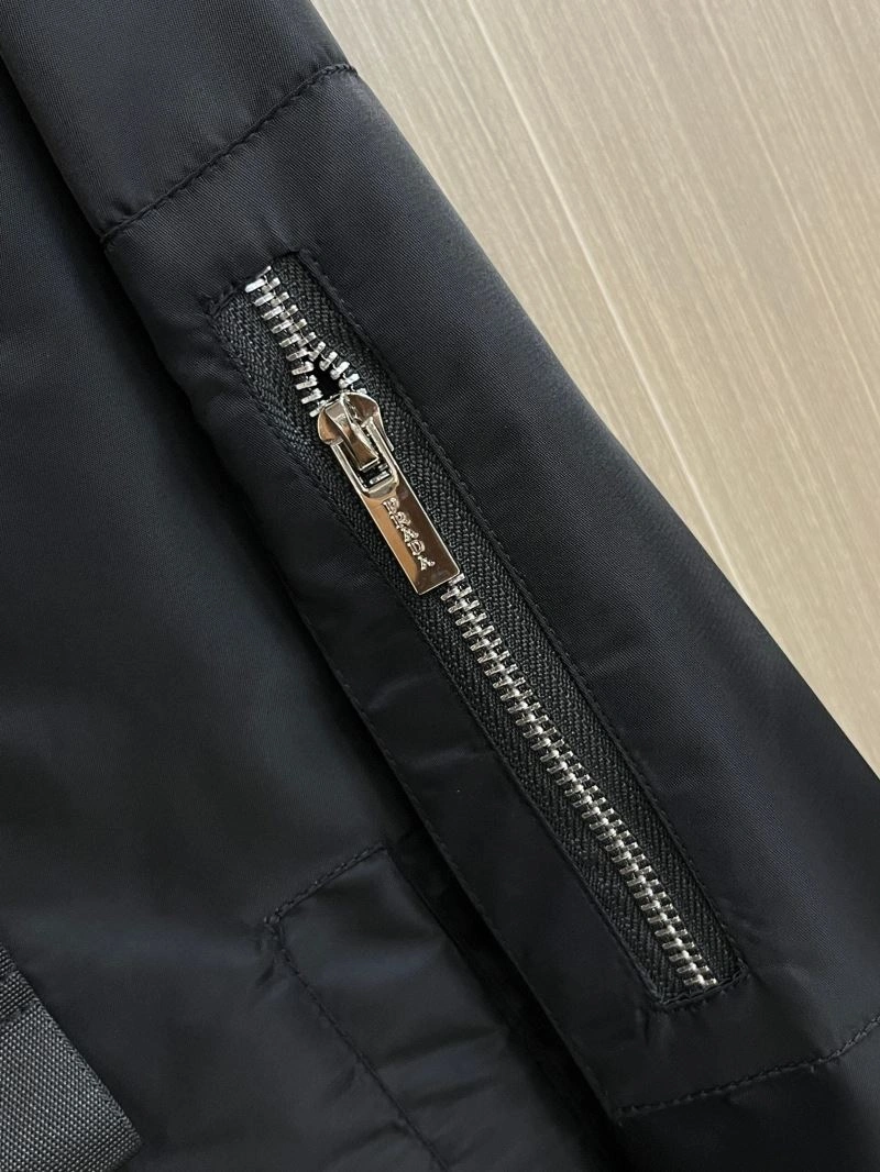 Prada Outwear Classic 170986