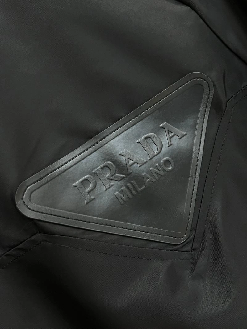 Prada Outwear Classic 170986