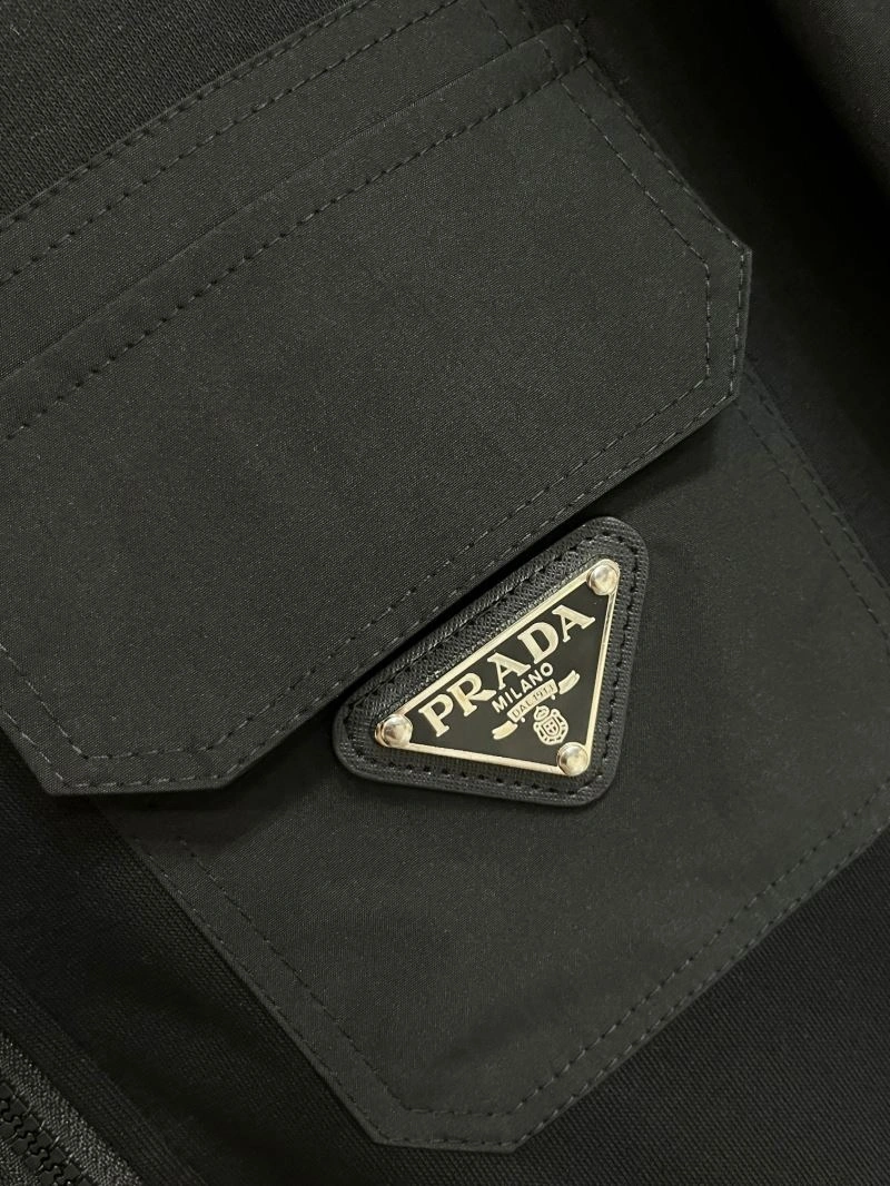 ZipUp Prada Outwear 170983