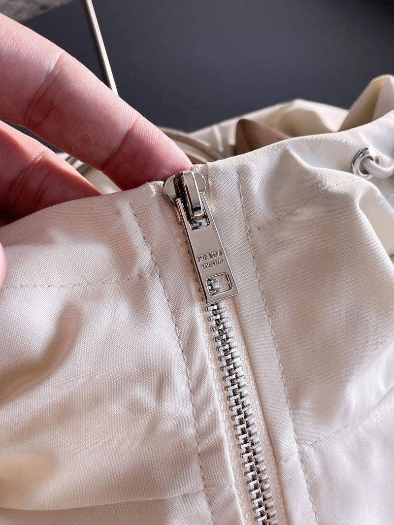 Premium Prada Outwear 170975