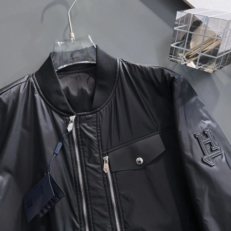 Effortless Prada Outwear 170973