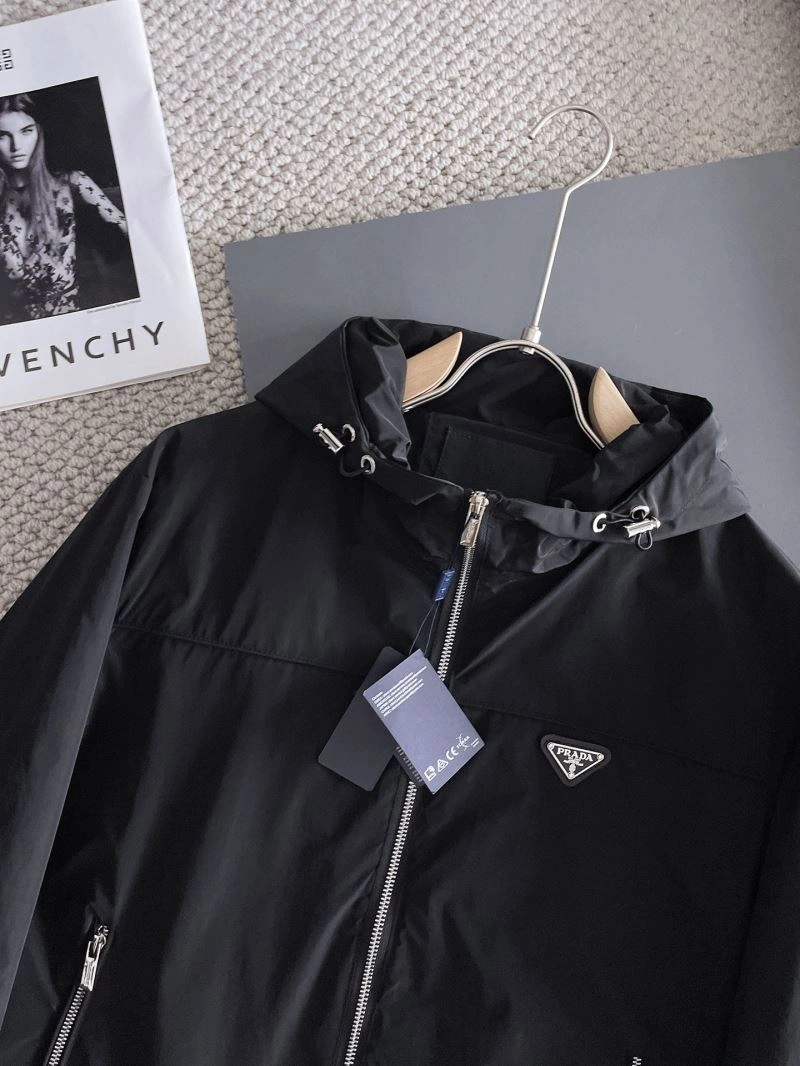 Prada Outwear UrbanStyle 170993
