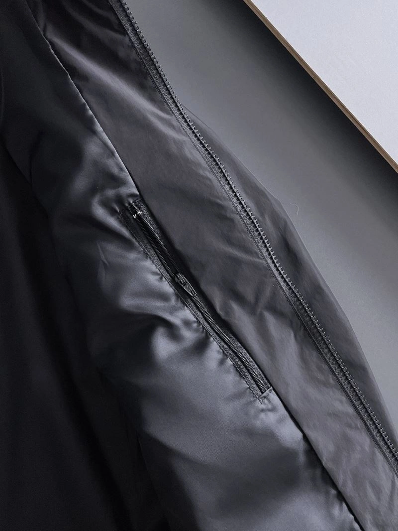 Effortless Prada Outwear 171046