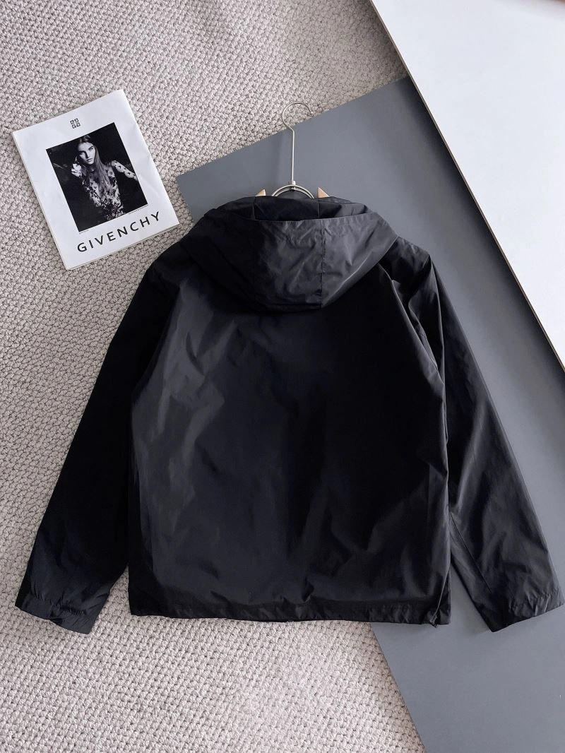 Effortless Prada Outwear 171046