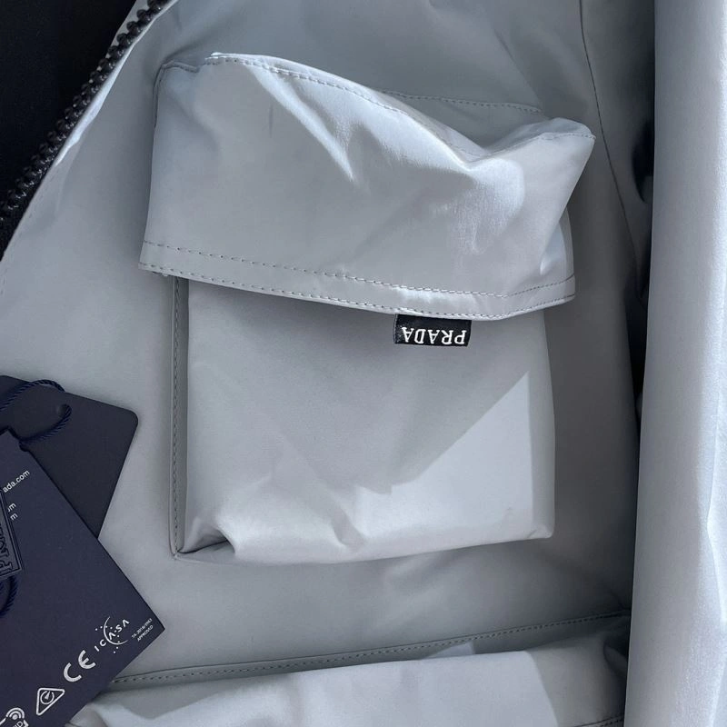 Prada Outwear Snug 170991